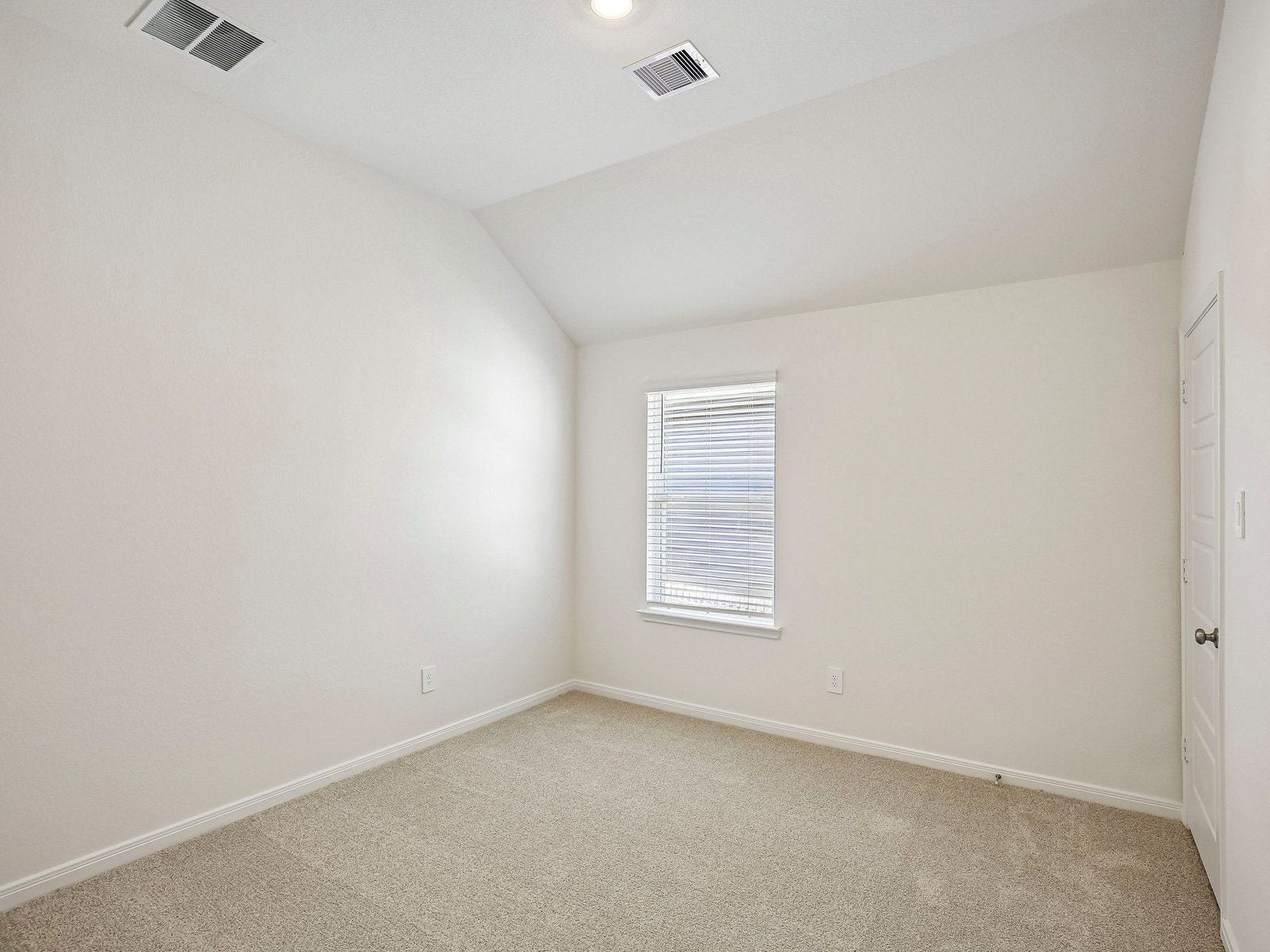 17764 Mill Manor Drive, Montgomery, TX 77316 Photo is for illustrative purposes only and may not reflect the exact listing.