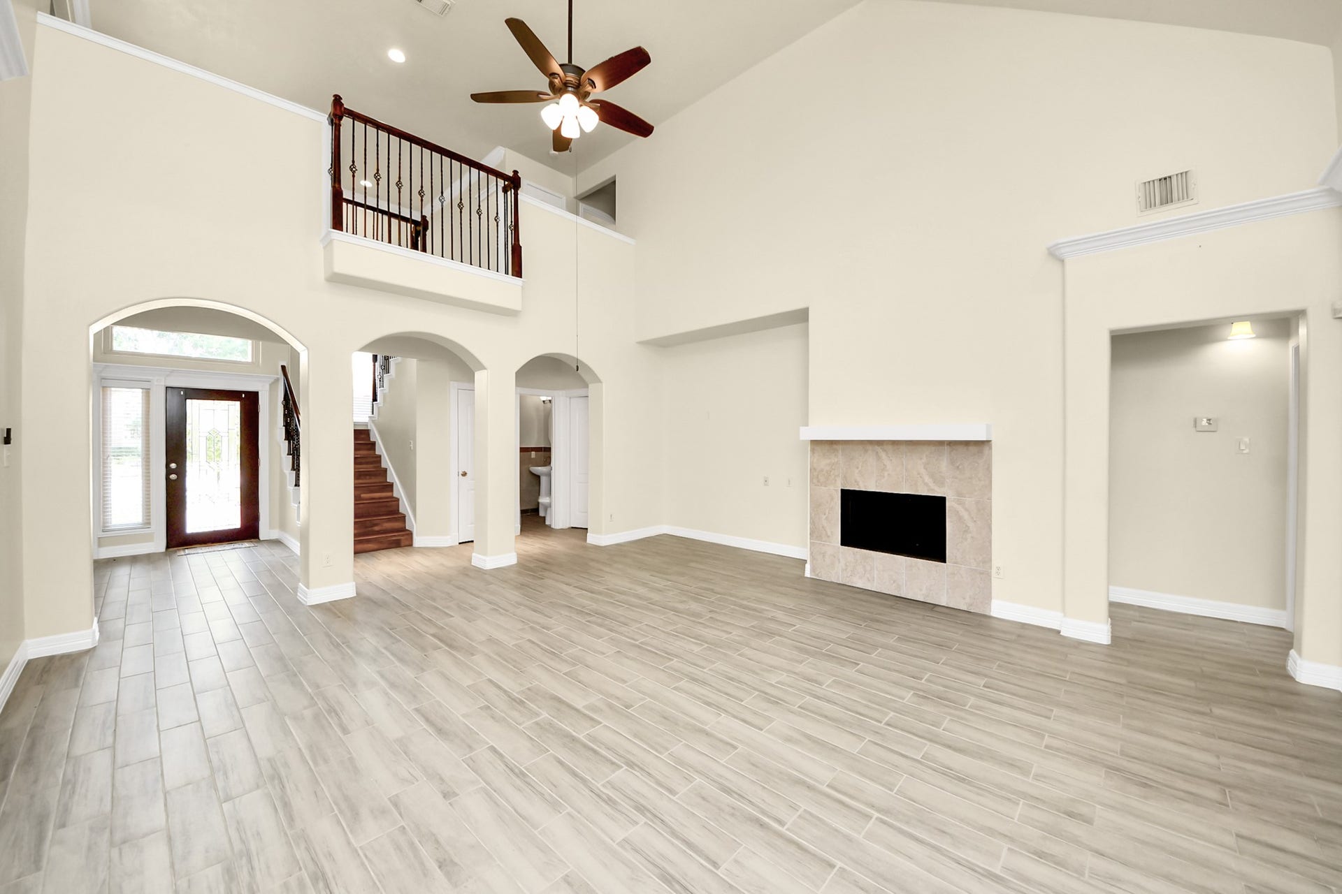 214 Willards Way, Stafford, TX 77477