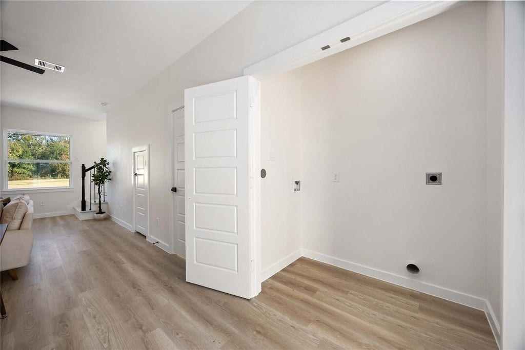 7215 Sandra St, Houston, TX 77028 7215 Sandra St, Houston, TX 77028