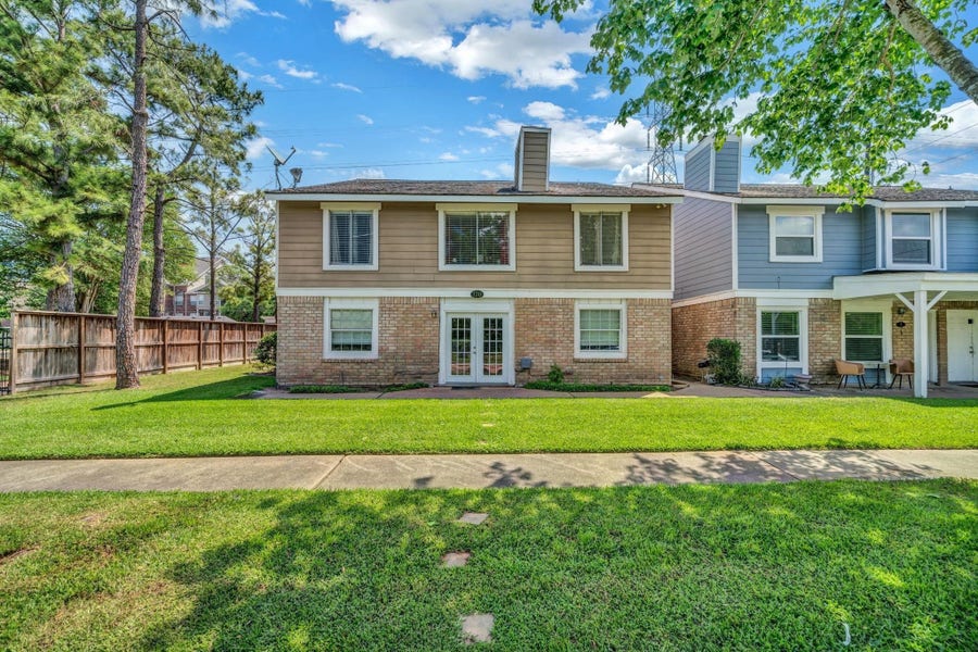 Property photo for 770 Memorial Mews Street, #B, Houston, TX