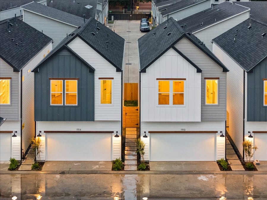 Property photo for 1914 Luna Woods Lane, Houston, TX