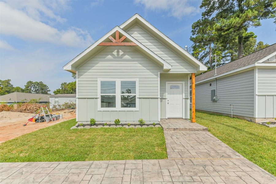 Property photo for 16922 W Forrestal, Montgomery, TX