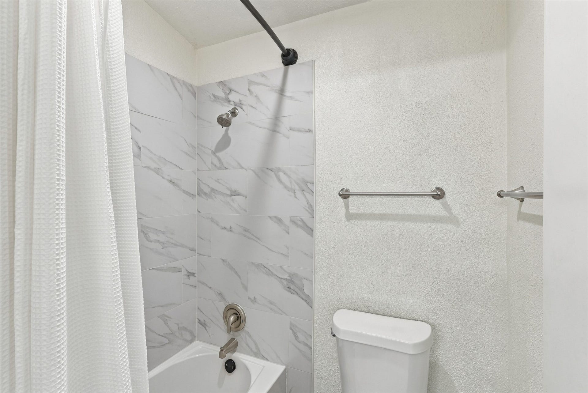 8055 Cambridge Street, #84, Houston, TX 77054 8055 Cambridge Street, #84, Houston, TX 77054