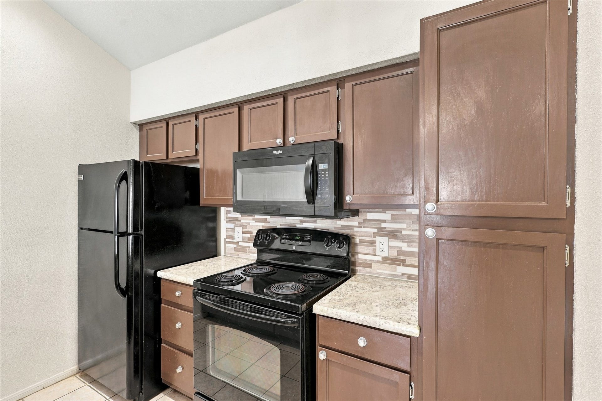 8055 Cambridge Street, #84, Houston, TX 77054 8055 Cambridge Street, #84, Houston, TX 77054