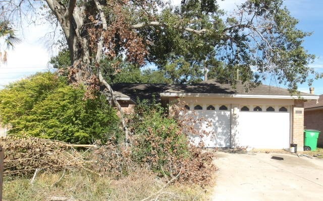 2531 Goldspring Lane, Spring, TX 77373 2531 Goldspring Lane, Spring, TX 77373