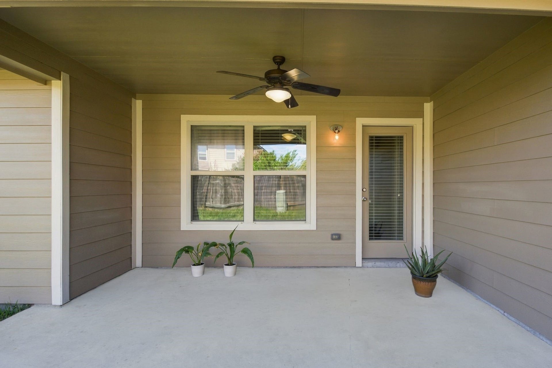 21513 Boix Manor Lane, Porter, TX 77365 21513 Boix Manor Lane, Porter, TX 77365