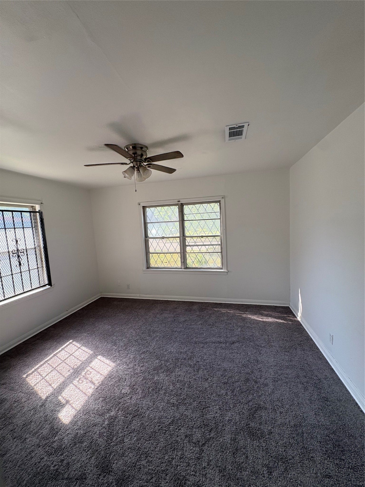 3711 Cosby Street, Houston, TX 77021 3711 Cosby Street, Houston, TX 77021