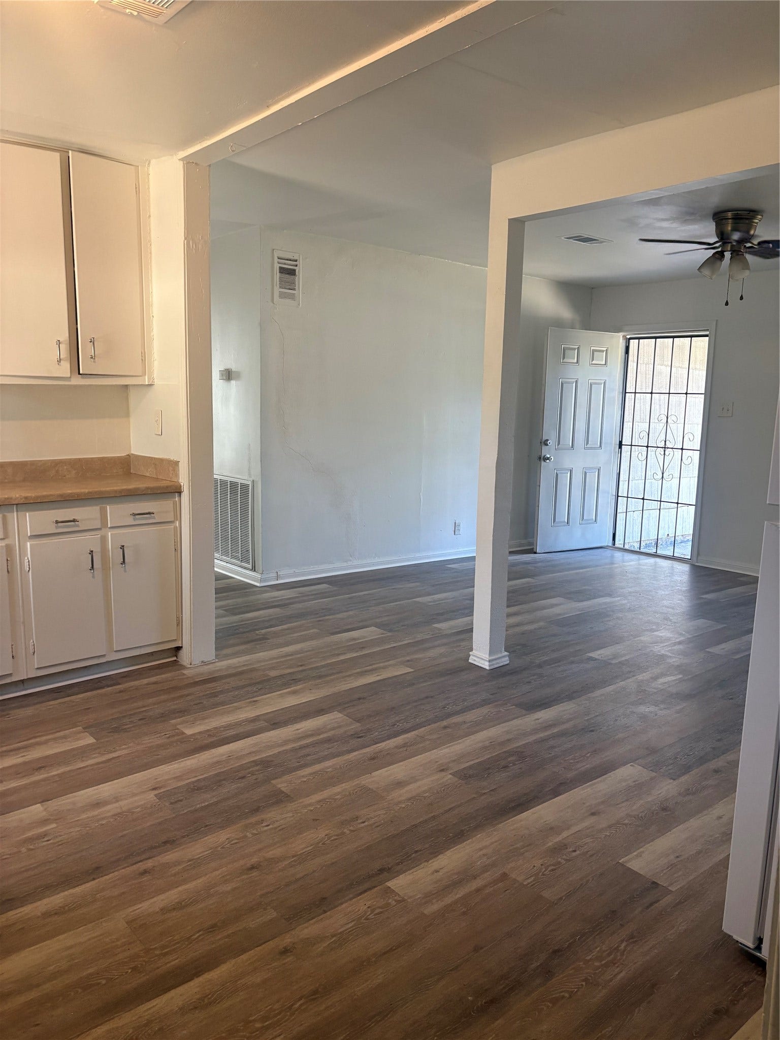 3711 Cosby Street, Houston, TX 77021 3711 Cosby Street, Houston, TX 77021