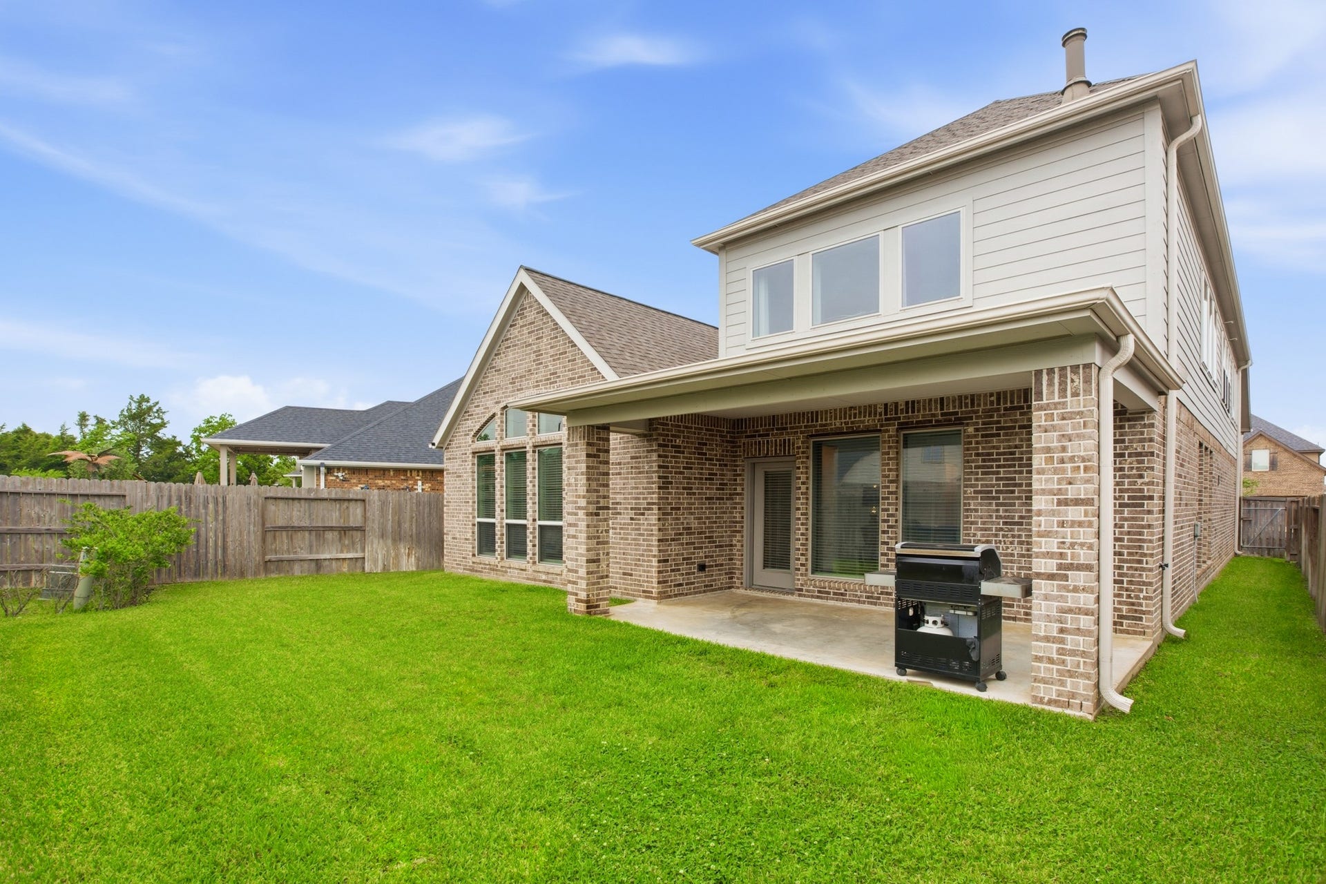 19451 Gray Mare Drive, Tomball, TX 77377 19451 Gray Mare Drive, Tomball, TX 77377