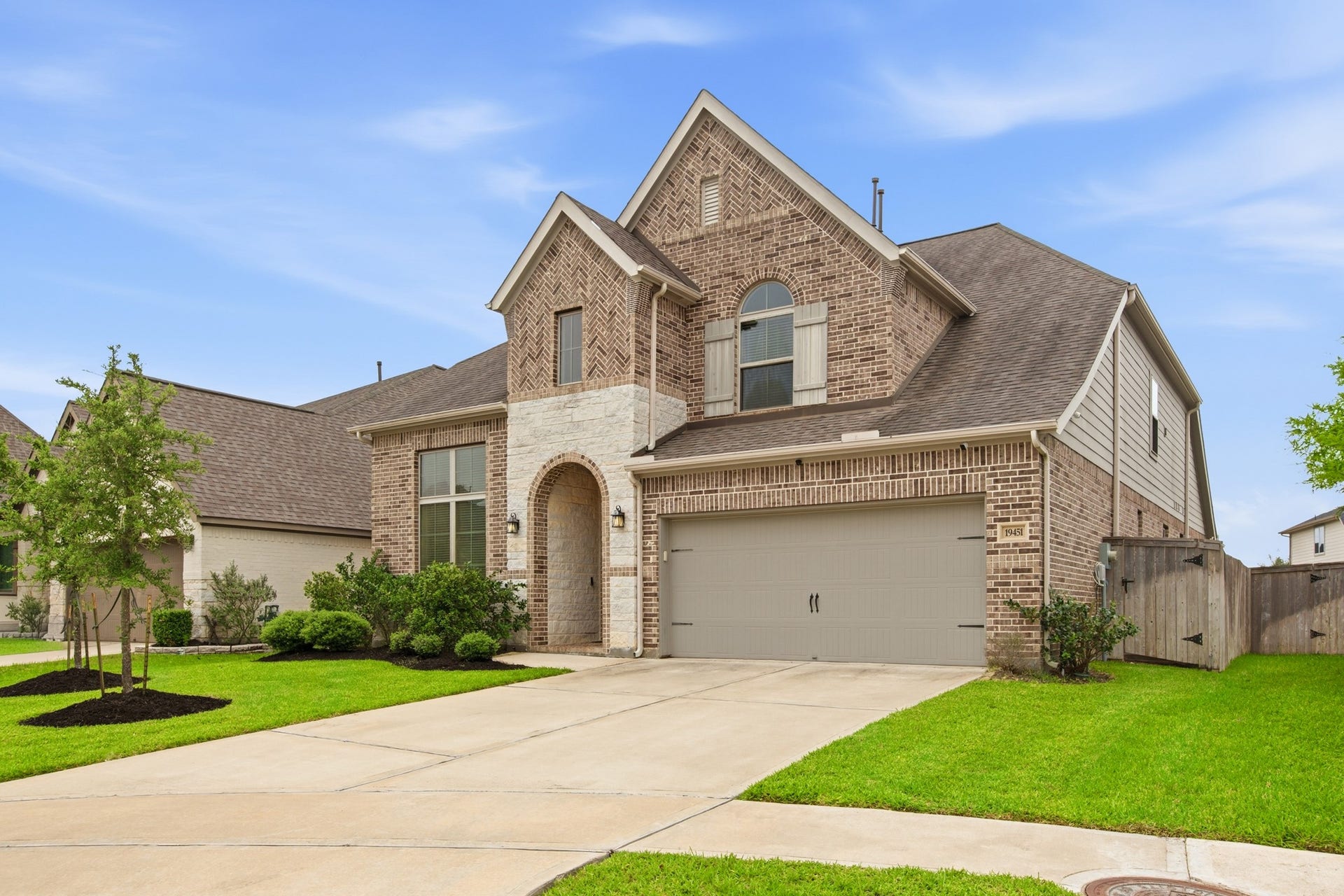 19451 Gray Mare Drive, Tomball, TX 77377 19451 Gray Mare Drive, Tomball, TX 77377