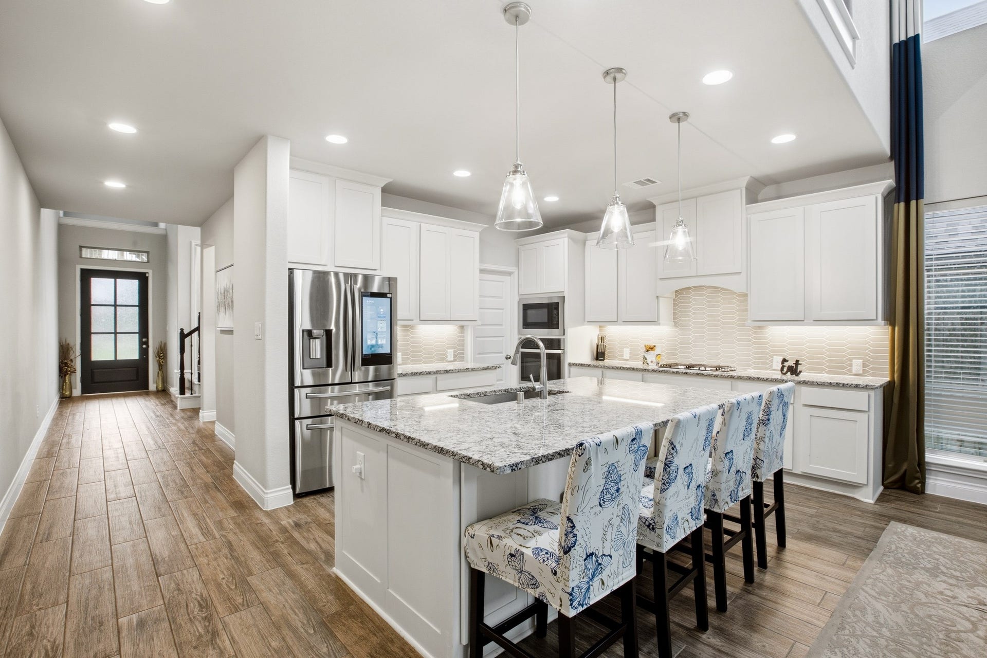 19451 Gray Mare Drive, Tomball, TX 77377 19451 Gray Mare Drive, Tomball, TX 77377
