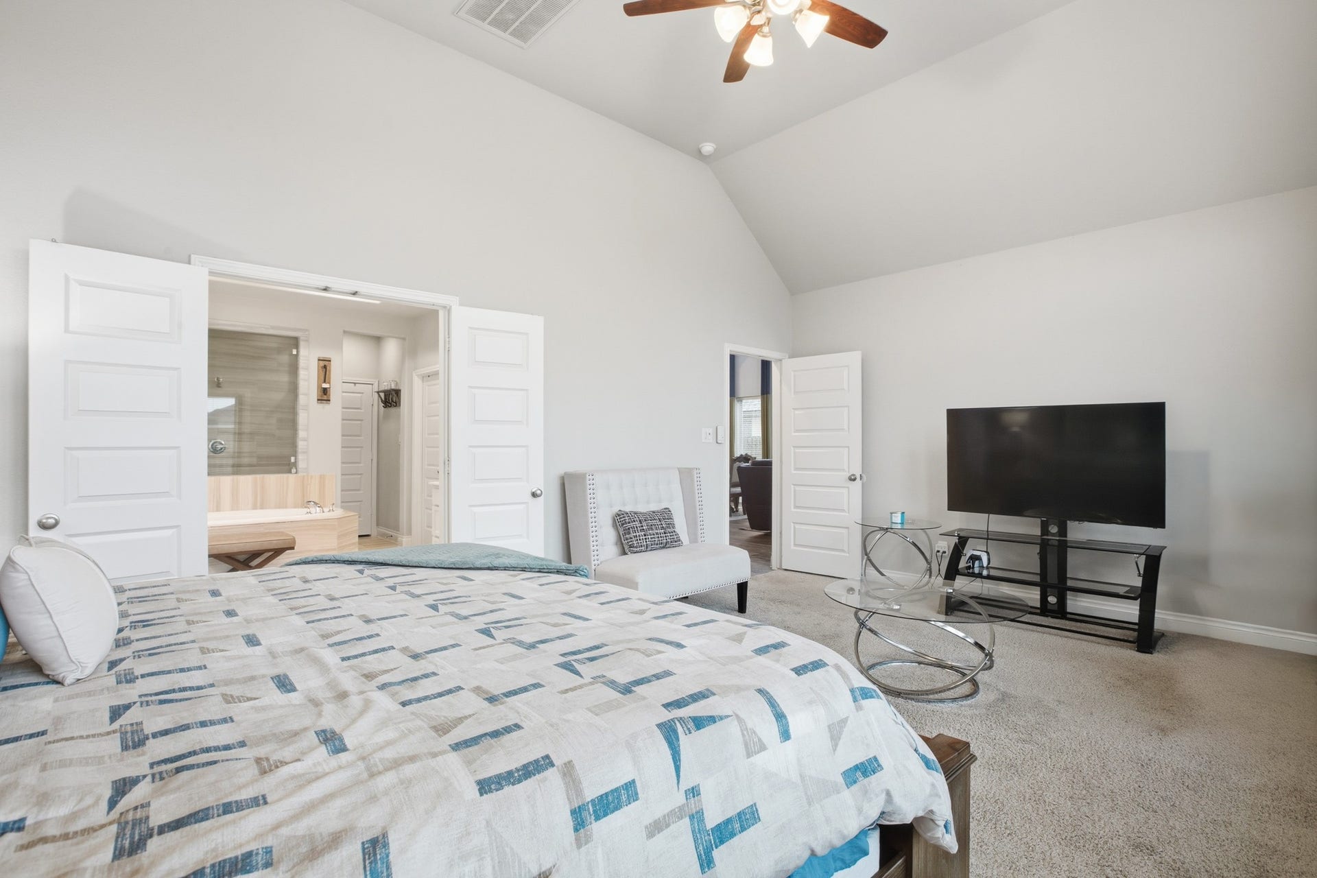 19451 Gray Mare Drive, Tomball, TX 77377 19451 Gray Mare Drive, Tomball, TX 77377