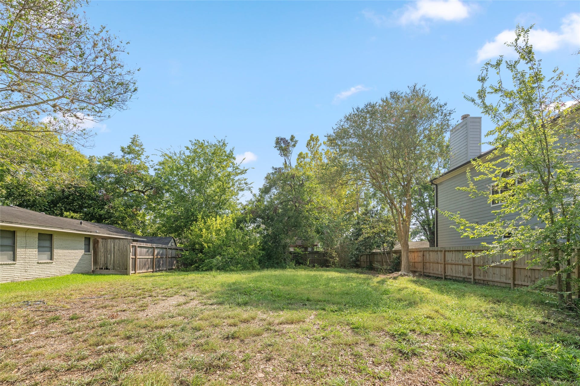 5517 Newcastle Street, Bellaire, TX 77401