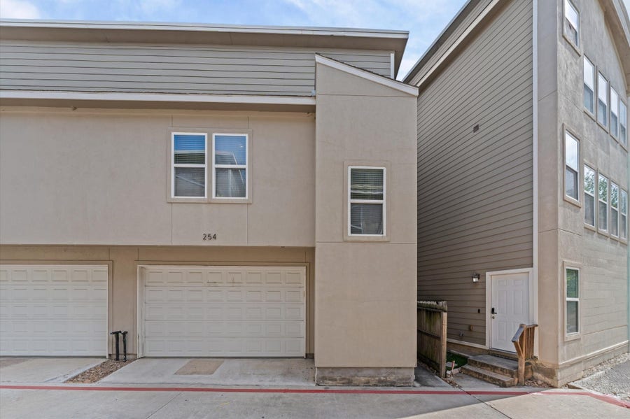 Property photo for 254 N Lenox Street, Houston, TX