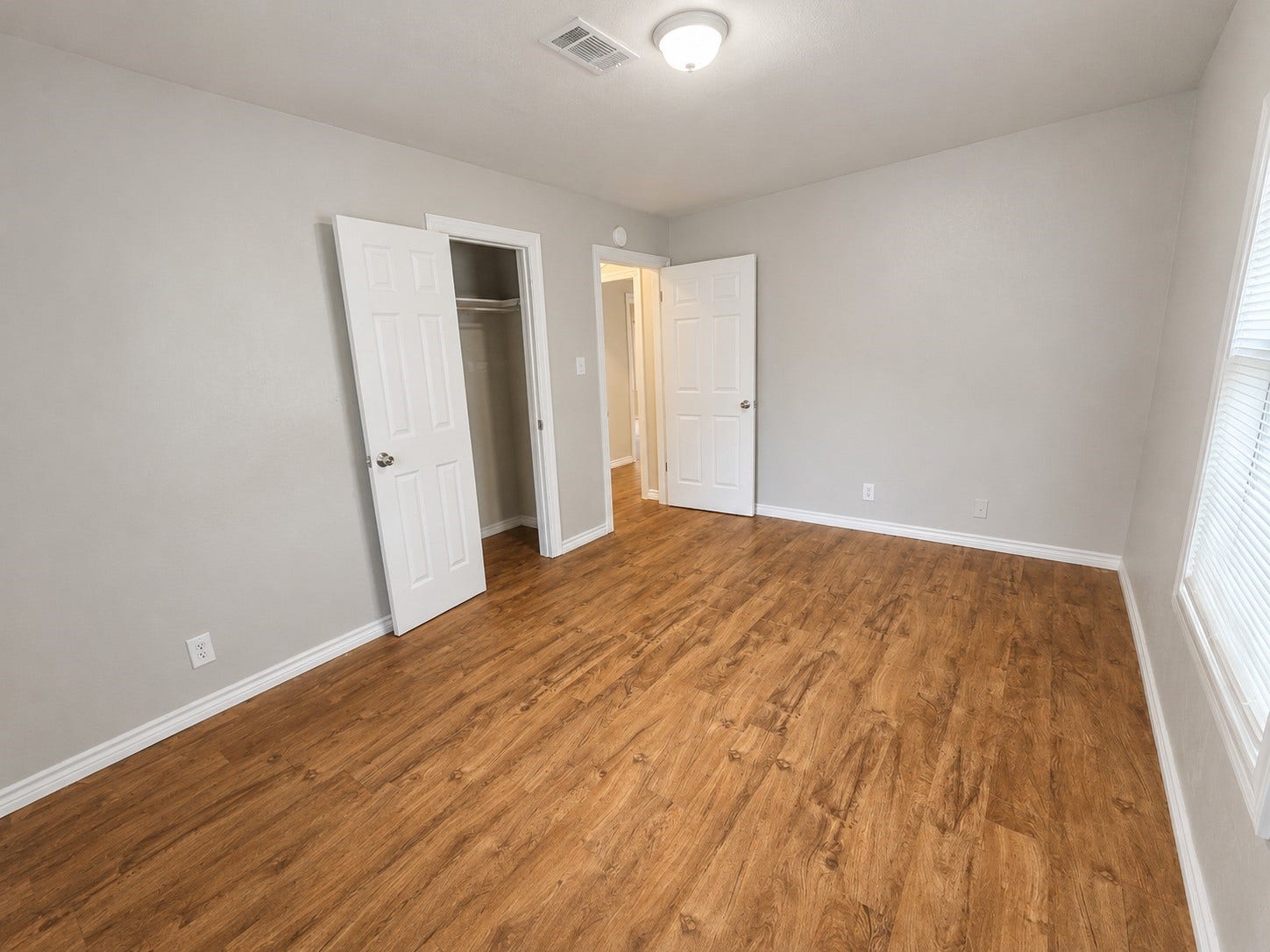 1521 4th Avenue N, Texas City, TX 77590 1521 4th Avenue N, Texas City, TX 77590