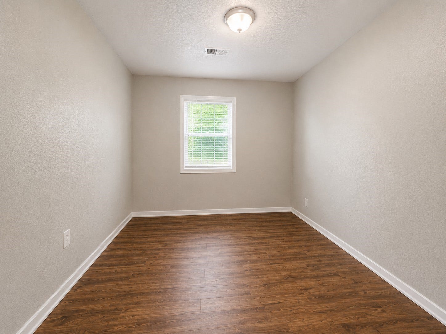 1521 4th Avenue N, Texas City, TX 77590 1521 4th Avenue N, Texas City, TX 77590