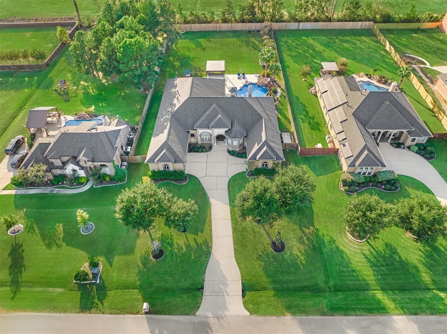 Property photo for 18823 Quiet Water Way, Montgomery, TX