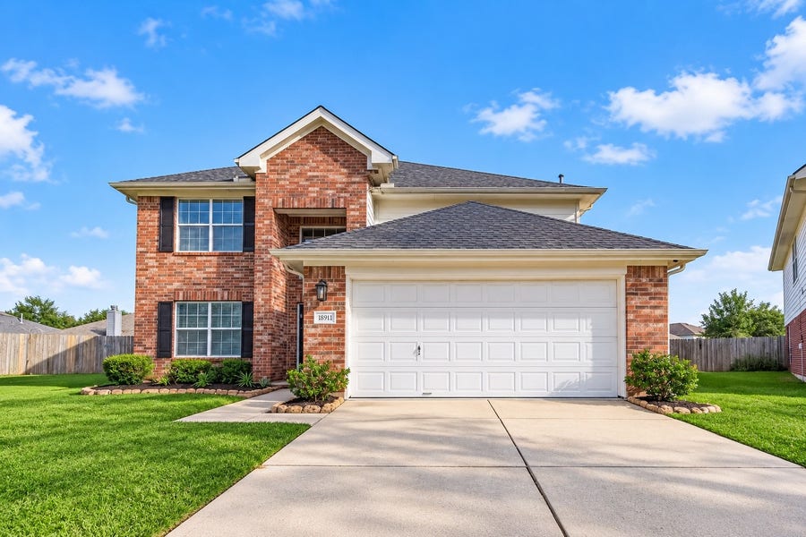 Property photo for 18911 Piney Bend Court, Tomball, TX
