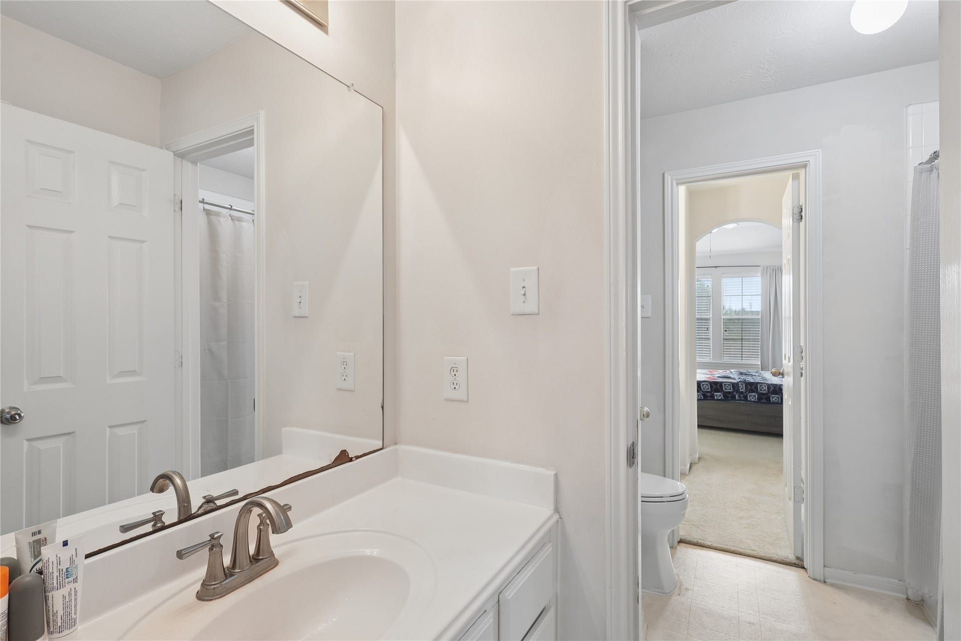 2614 Sunset Lake Drive, Sugar Land, TX 77478 2614 Sunset Lake Drive, Sugar Land, TX 77478