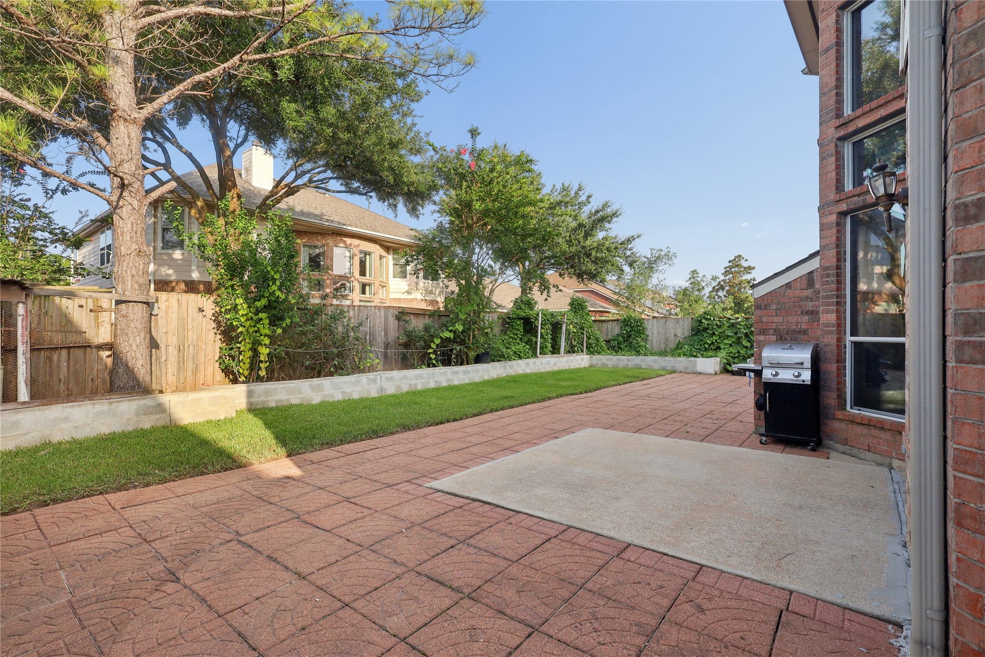 2614 Sunset Lake Drive, Sugar Land, TX 77478 2614 Sunset Lake Drive, Sugar Land, TX 77478
