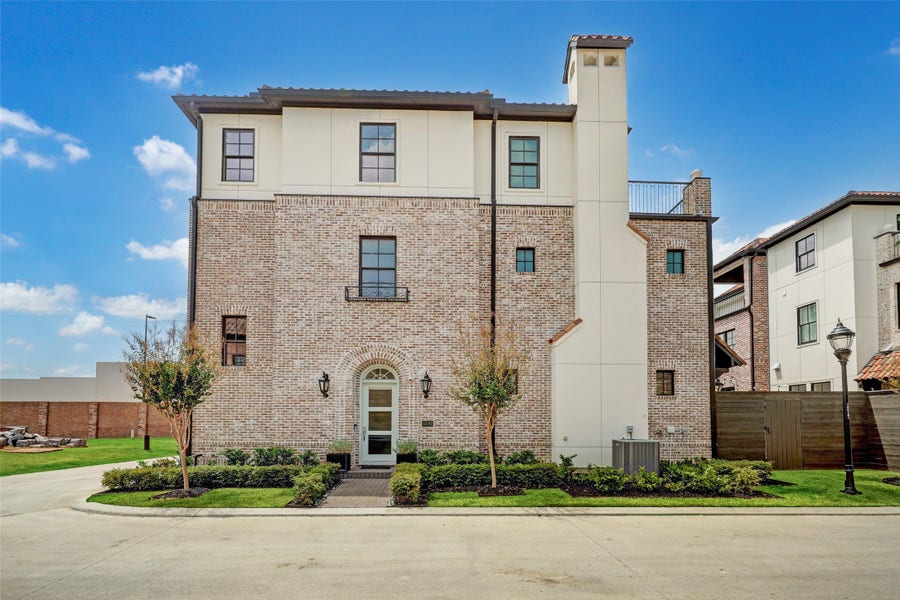 Property photo for 1147 Castellina Lane, Houston, TX