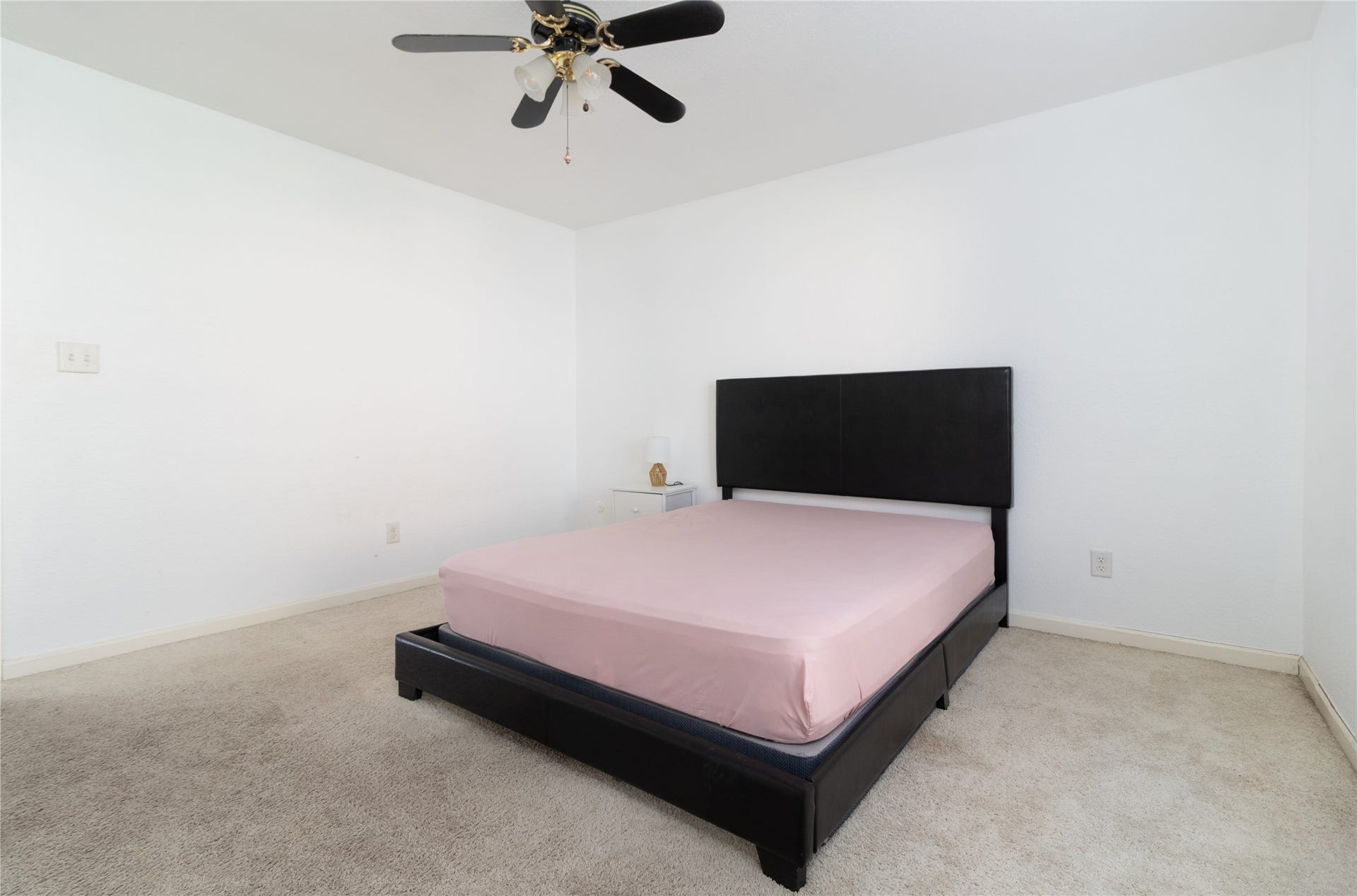 6202 Skyline Drive, #29, Houston, TX 77057 6202 Skyline Drive, #29, Houston, TX 77057