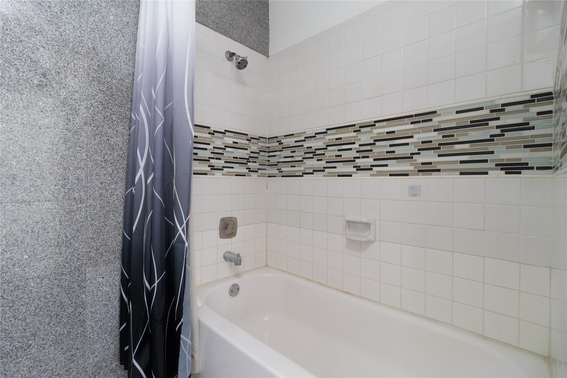 6202 Skyline Drive, #29, Houston, TX 77057 6202 Skyline Drive, #29, Houston, TX 77057