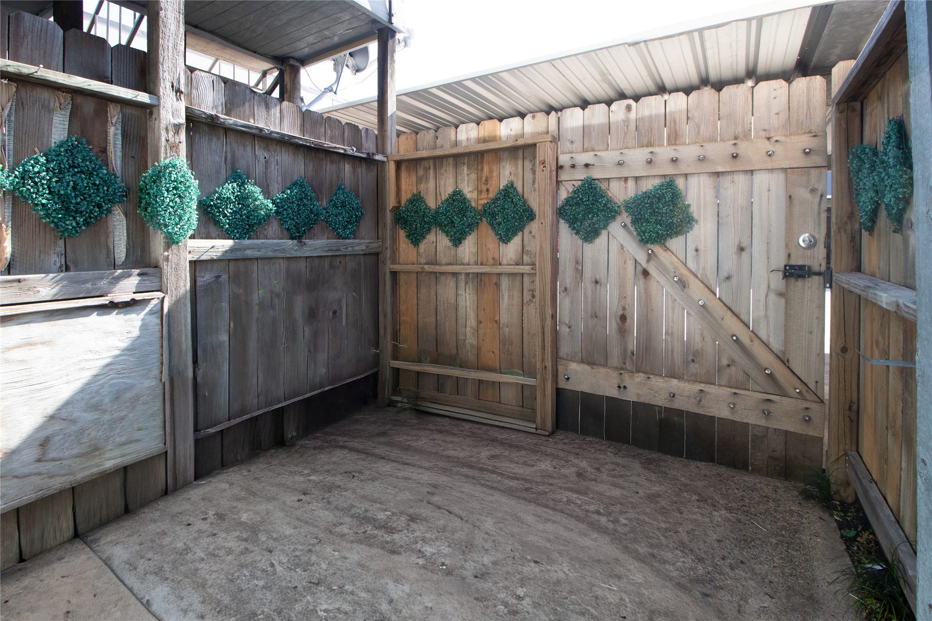 6202 Skyline Drive, #29, Houston, TX 77057 6202 Skyline Drive, #29, Houston, TX 77057