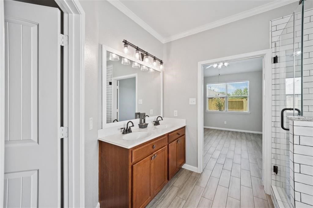22438 Toronado Ridge Lane, Porter, TX 77365 Primary bathroom!