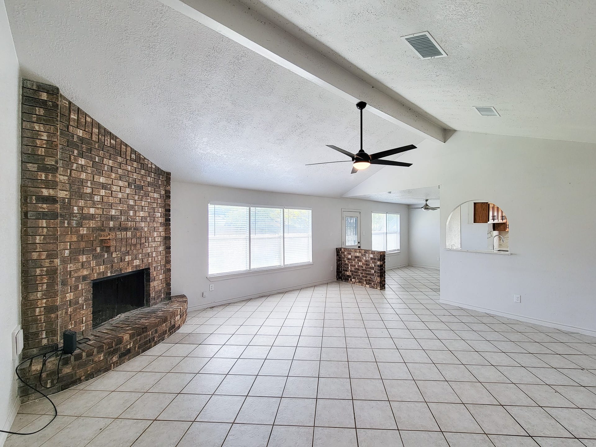 10102 Park Lane, La Porte, TX 77571 10102 Park Lane, La Porte, TX 77571