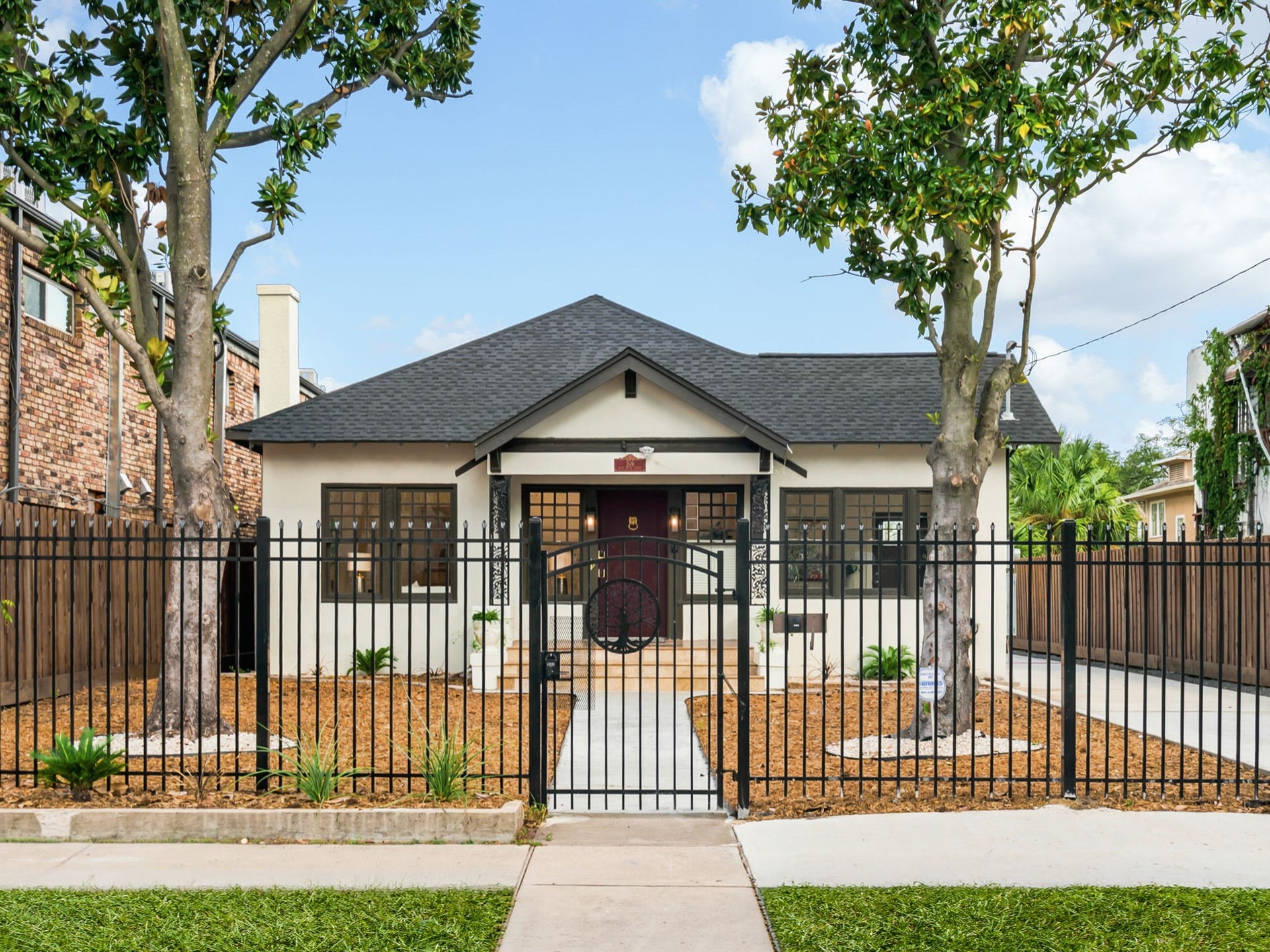516 W Main Street, Houston, TX 77006