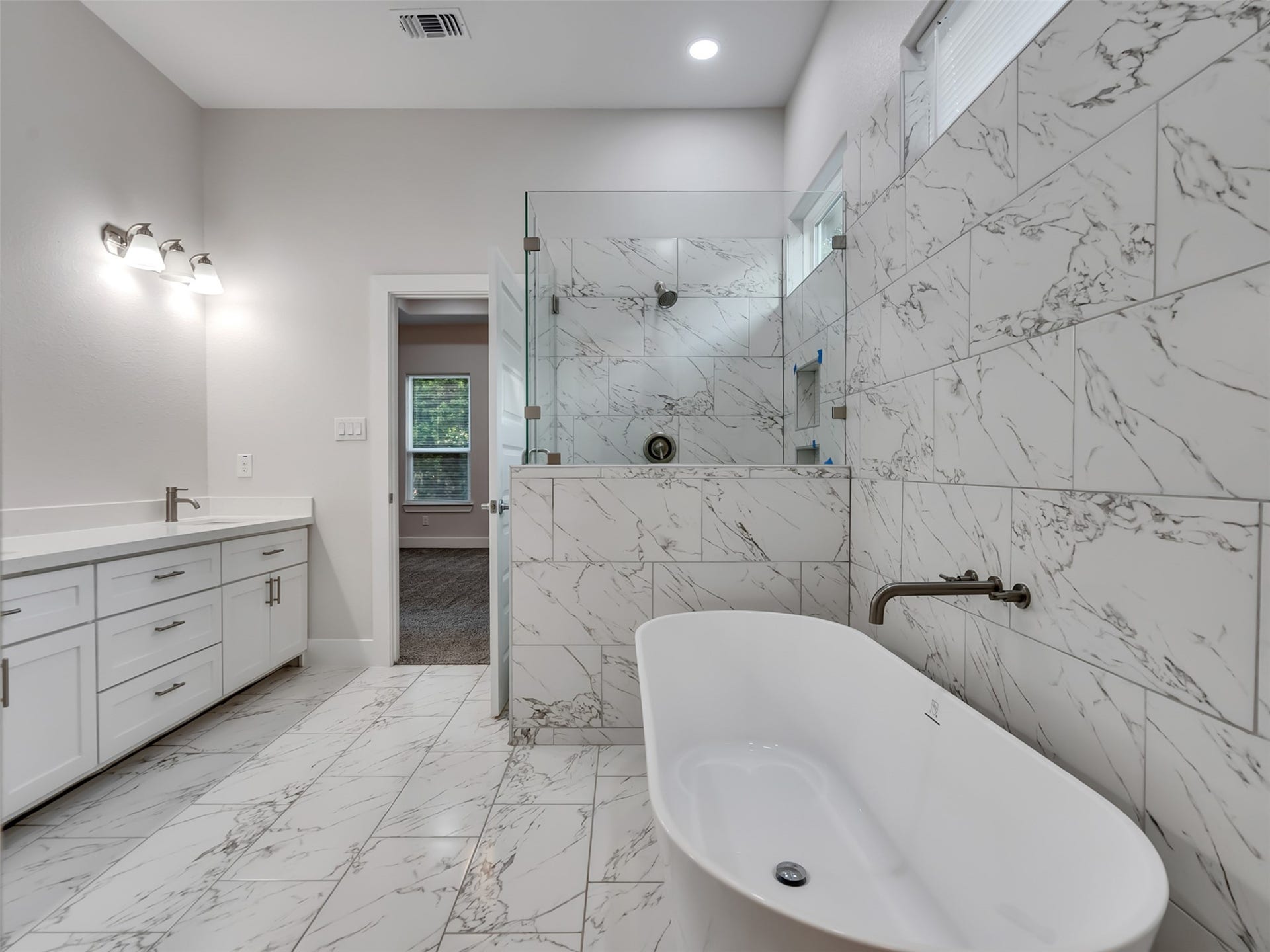 4106 Hill Avenue, Dickinson, TX 77539 4106 Hill Avenue, Dickinson, TX 77539