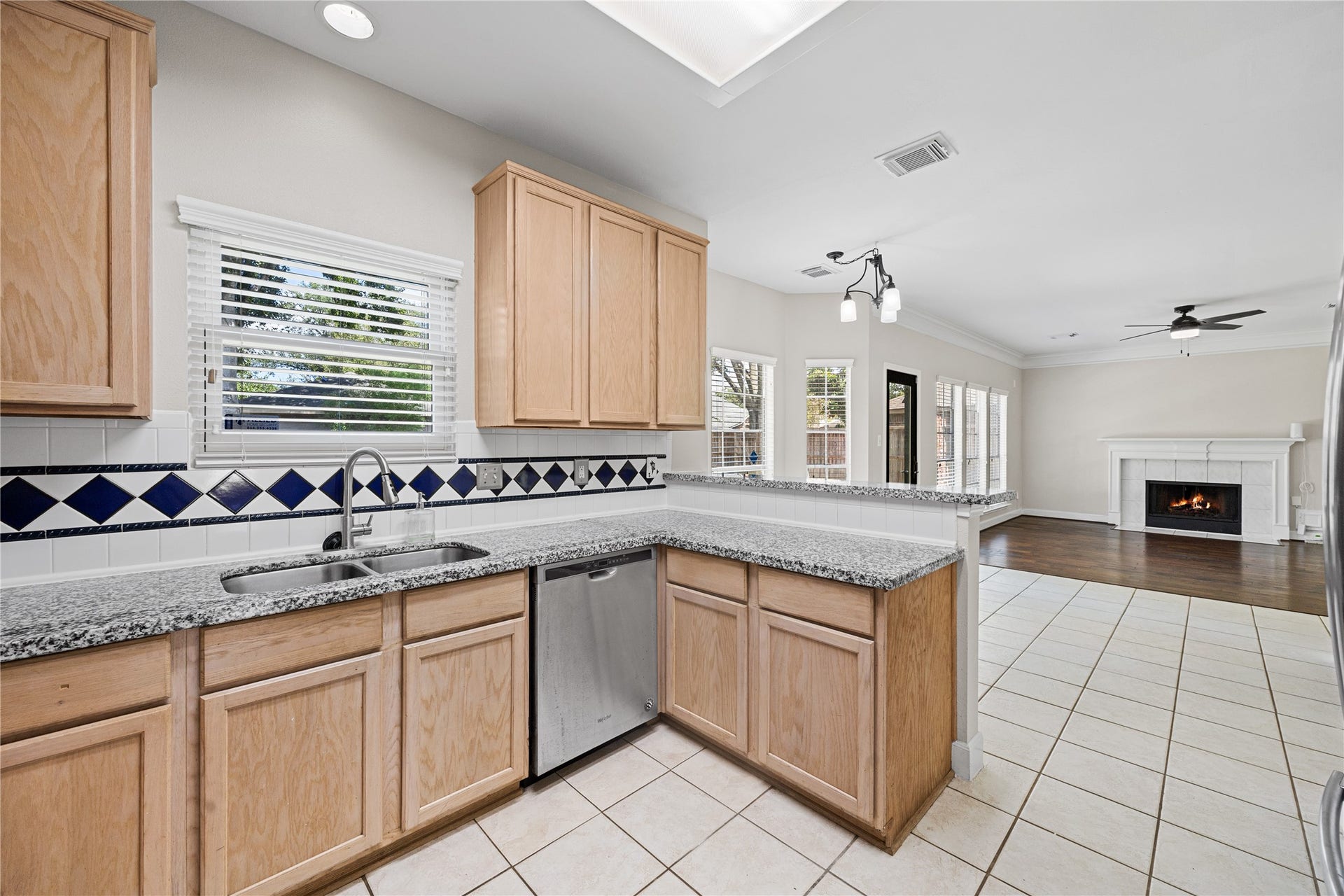 19134 Mockingbird Valley Drive, Katy, TX 77449
