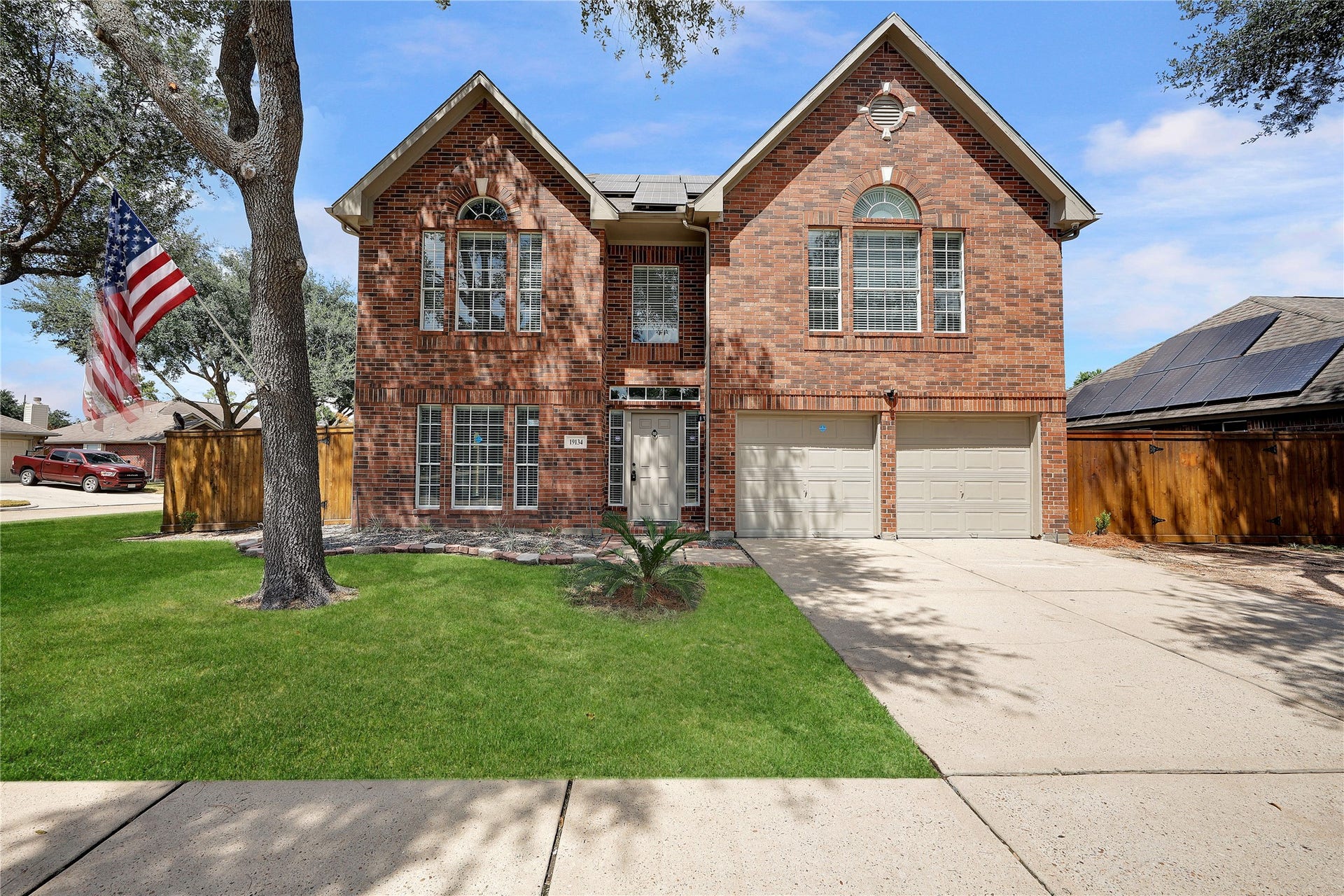 19134 Mockingbird Valley Drive, Katy, TX 77449