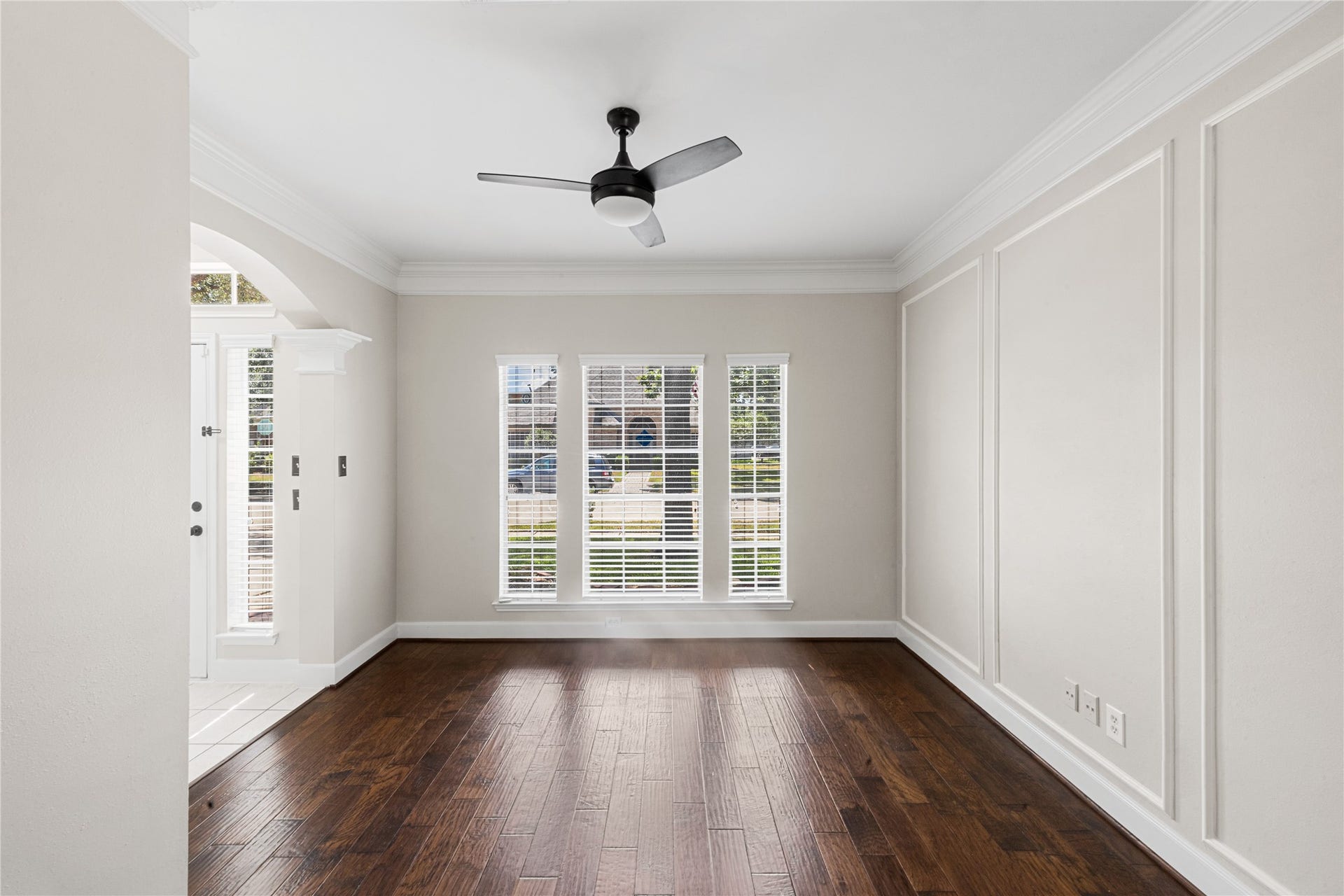 19134 Mockingbird Valley Drive, Katy, TX 77449