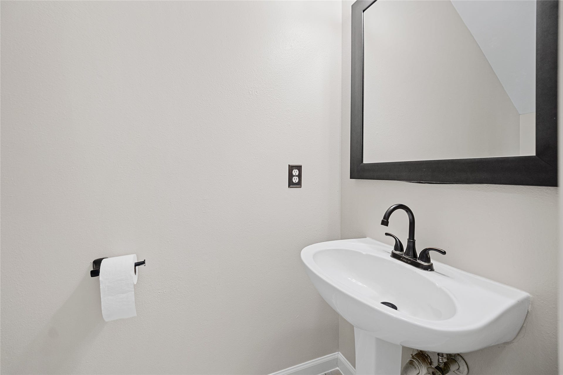 19134 Mockingbird Valley Drive, Katy, TX 77449