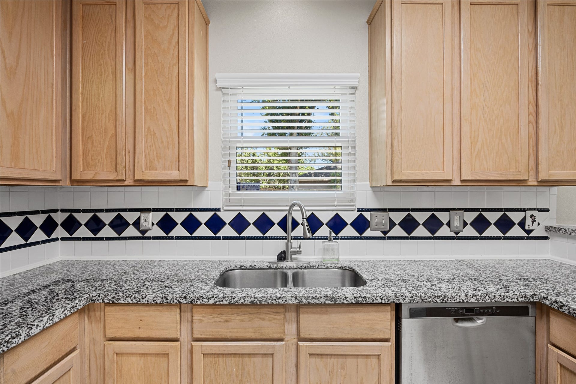 19134 Mockingbird Valley Drive, Katy, TX 77449