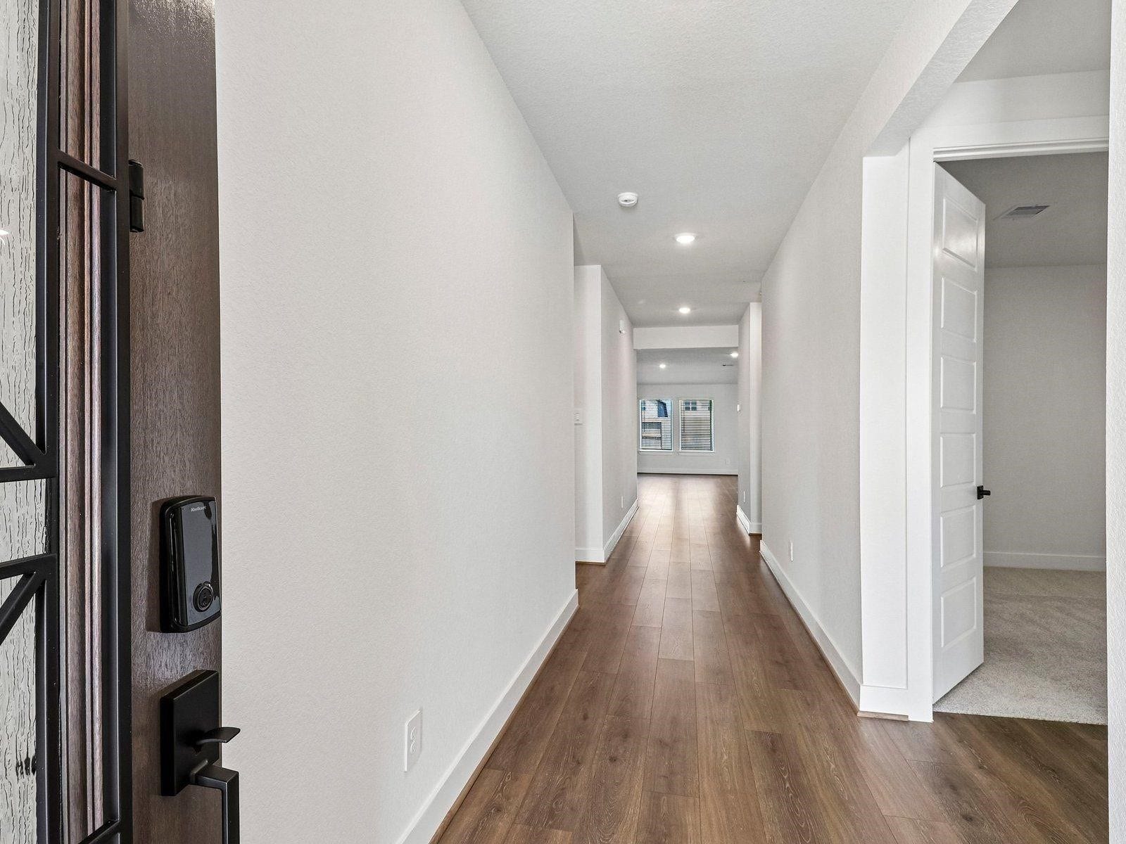 Welcoming Enter way
