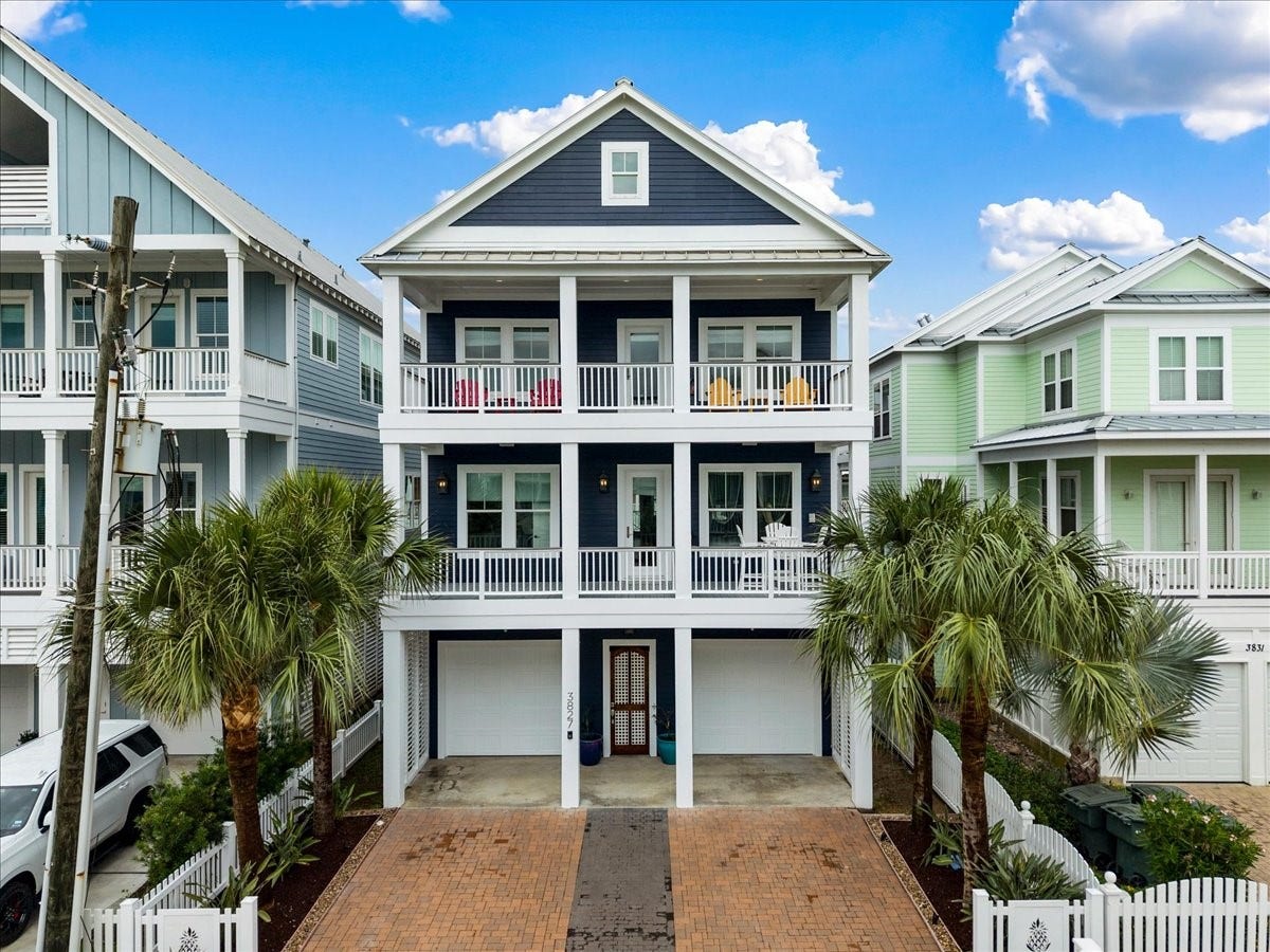 3827 Conch, Galveston, TX 77554 3827 Conch, Galveston, TX 77554