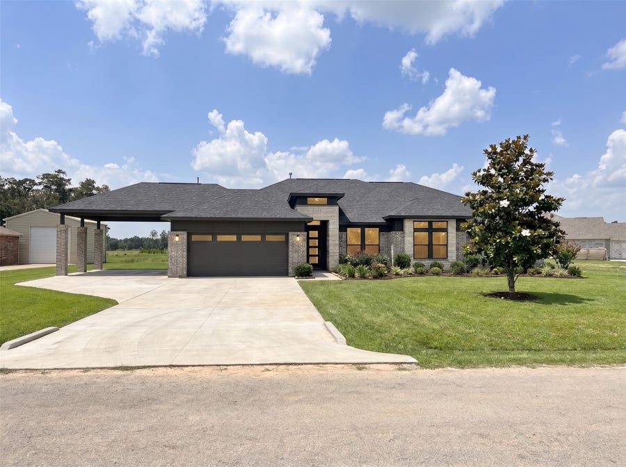 Property photo for 11212 Bulldog Lane, Conroe, TX