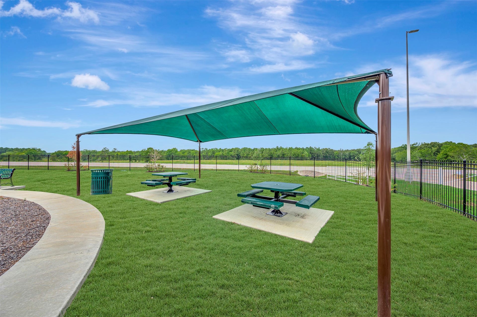 424 East Rose Marie Lane, Montgomery, TX 77356 Relax in the shade on the picnic benches