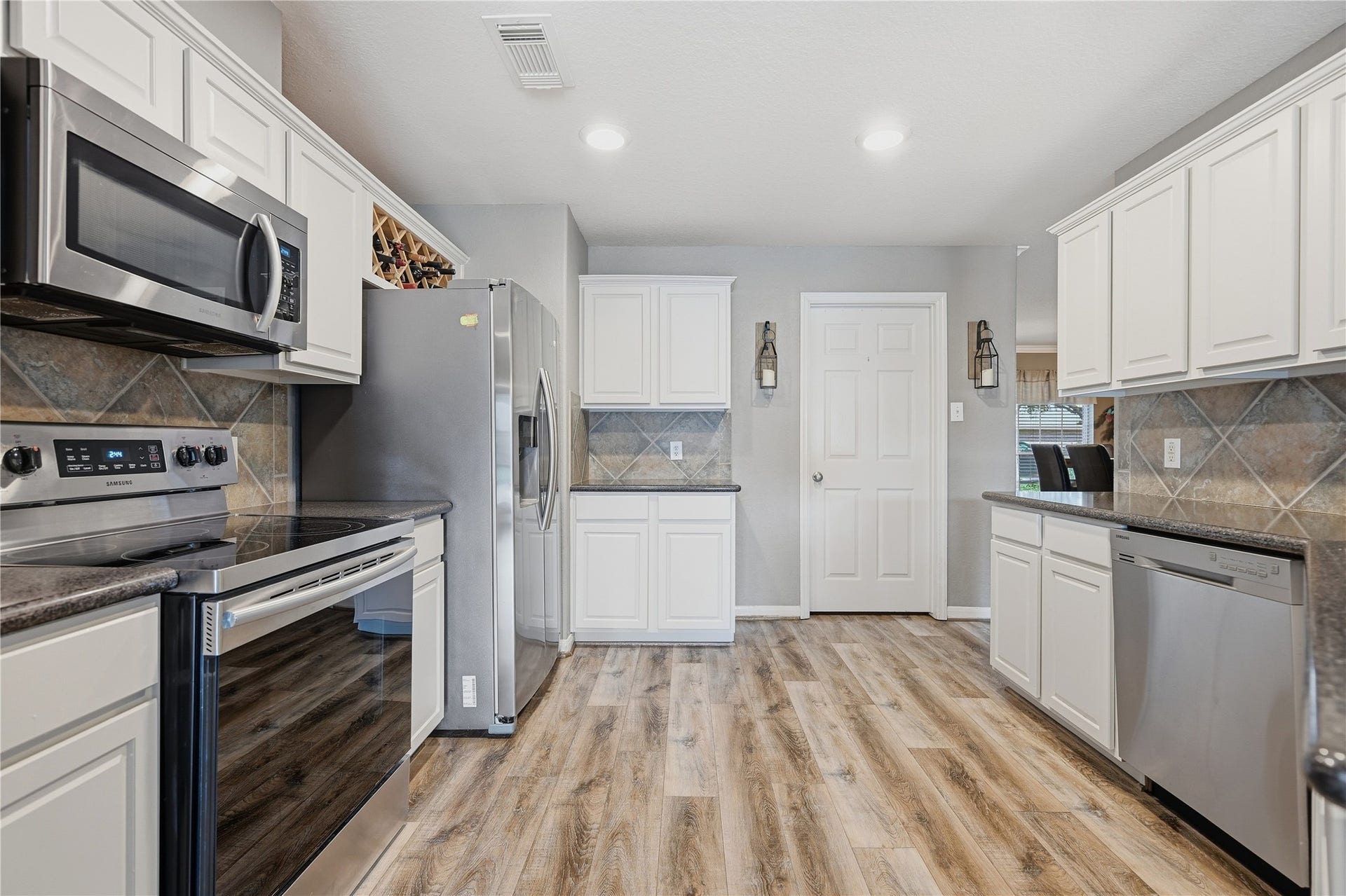 9414 Sagehampton Court, Spring, TX 77379 9414 Sagehampton Court, Spring, TX 77379