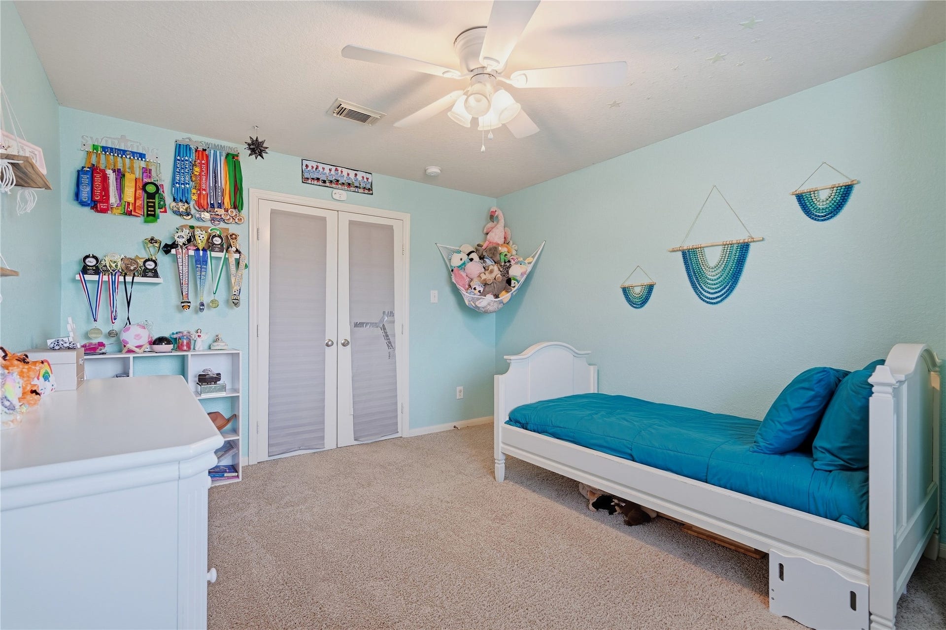 9414 Sagehampton Court, Spring, TX 77379 9414 Sagehampton Court, Spring, TX 77379