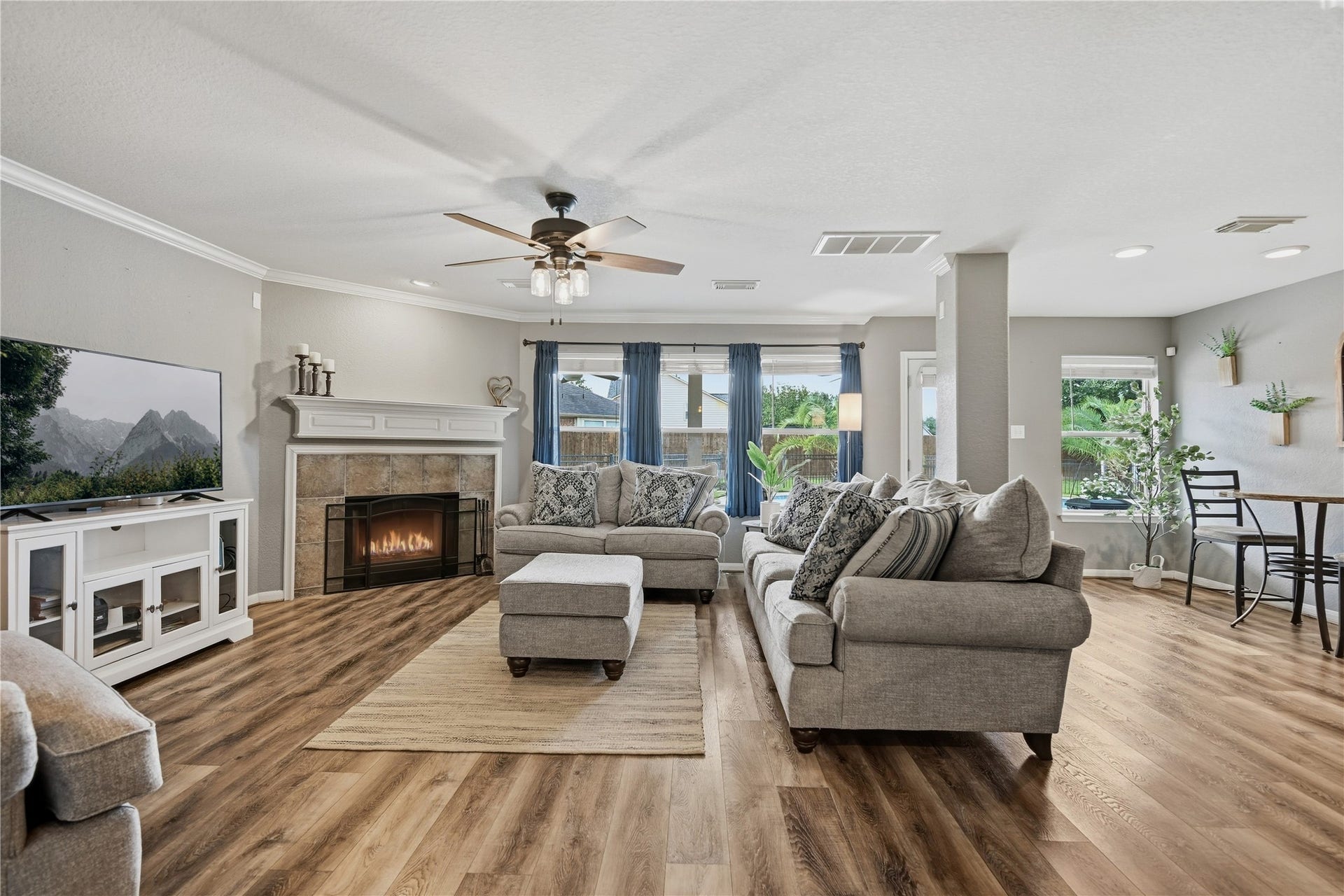 9414 Sagehampton Court, Spring, TX 77379 9414 Sagehampton Court, Spring, TX 77379