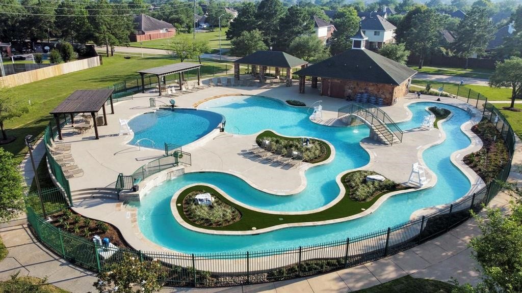 9414 Sagehampton Court, Spring, TX 77379 Lazy river pool
