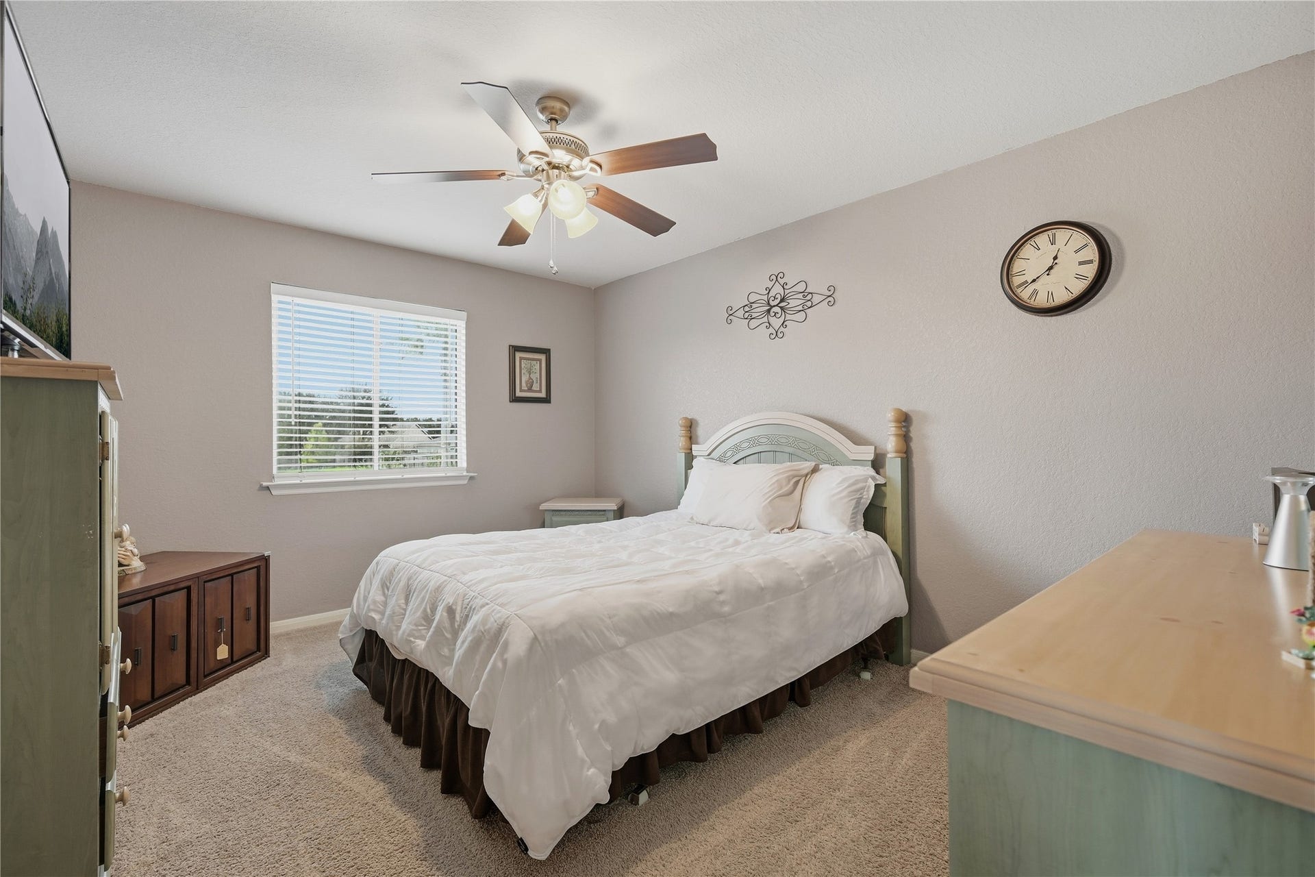 9414 Sagehampton Court, Spring, TX 77379 9414 Sagehampton Court, Spring, TX 77379