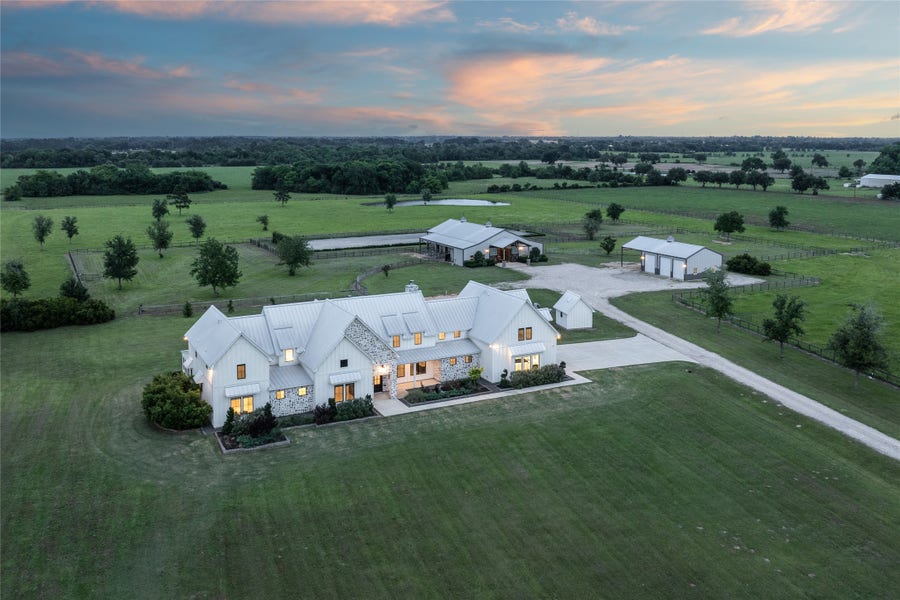Property photo for 24118 Margerstadt Road, Hockley, TX