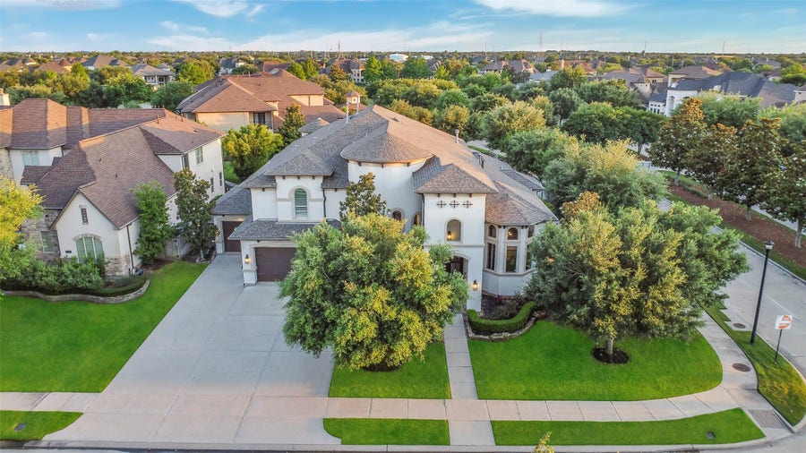 Property photo for 27711 Stonehurst Lane, Katy, TX