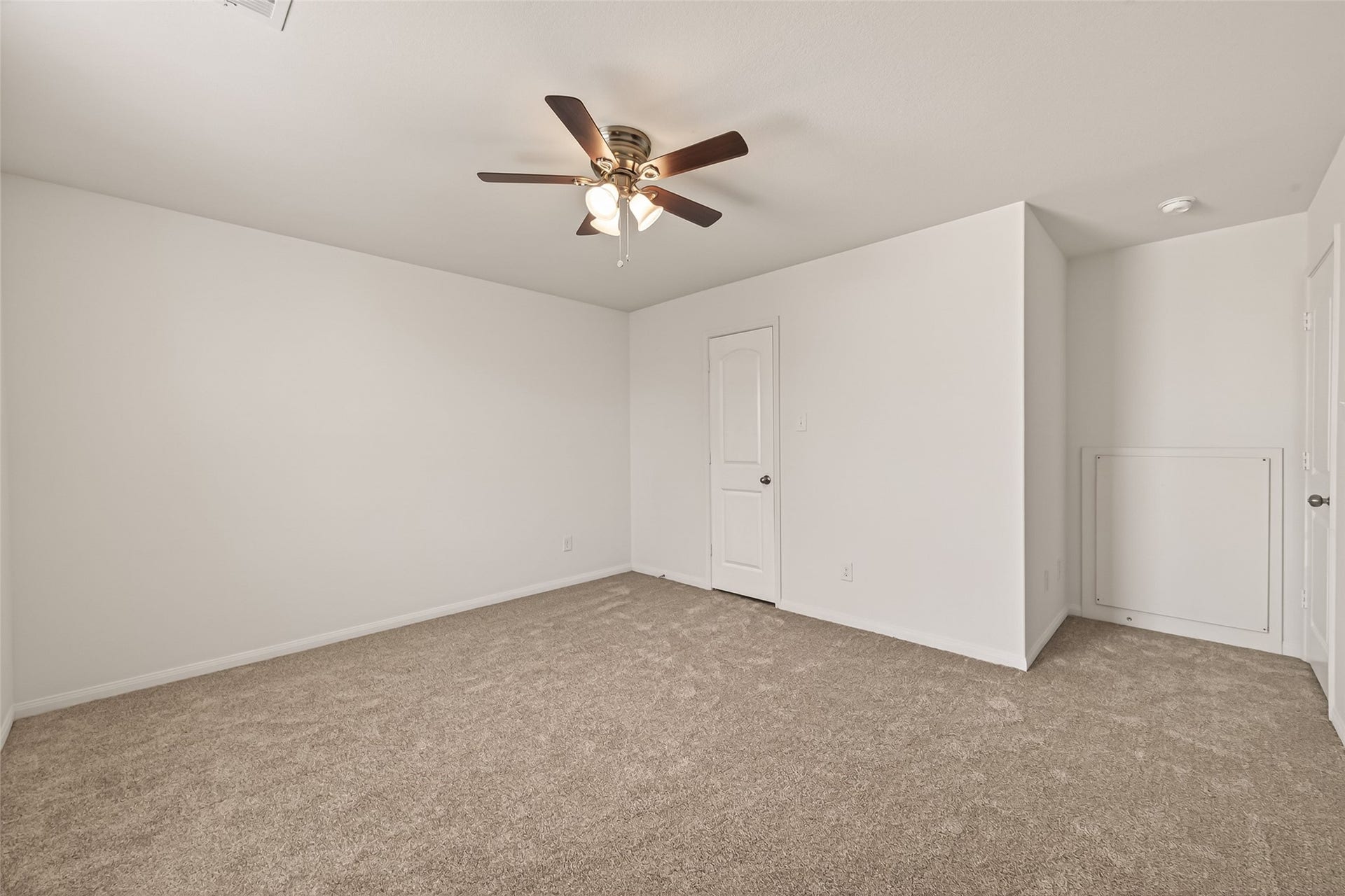 2085 Saras Way, Brookshire, TX 77423 Upstairs fourth bedroom