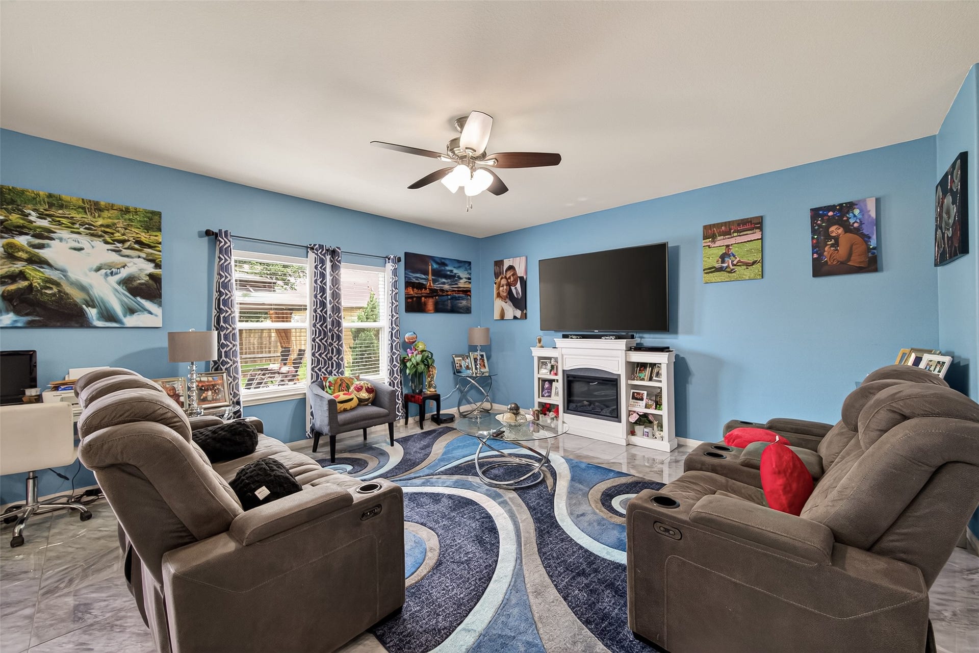 2085 Saras Way, Brookshire, TX 77423 2085 Saras Way, Brookshire, TX 77423